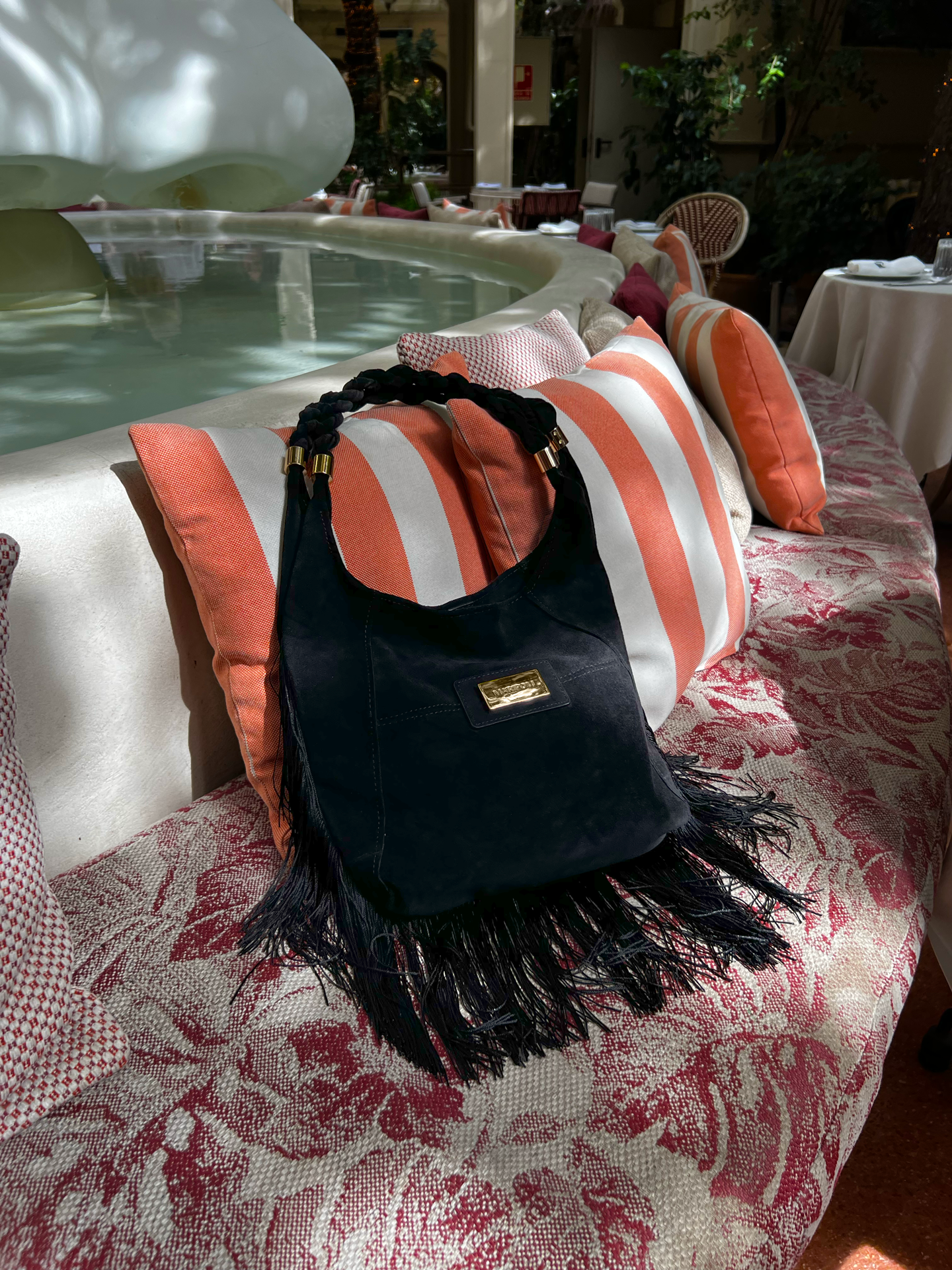 Bolso Andara Negro en Serraje